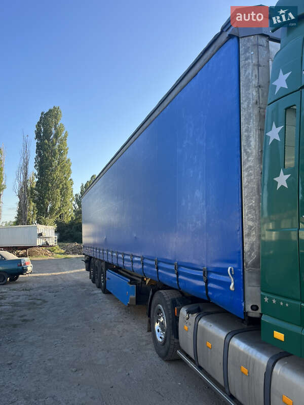 Бортовой полуприцеп Schmitz Cargobull SAF 2008 в Одессе