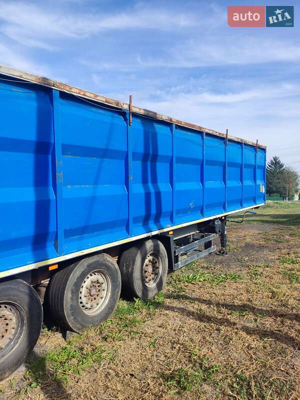 Контейнеровоз Schmitz Cargobull SAF 2002 в Любаре