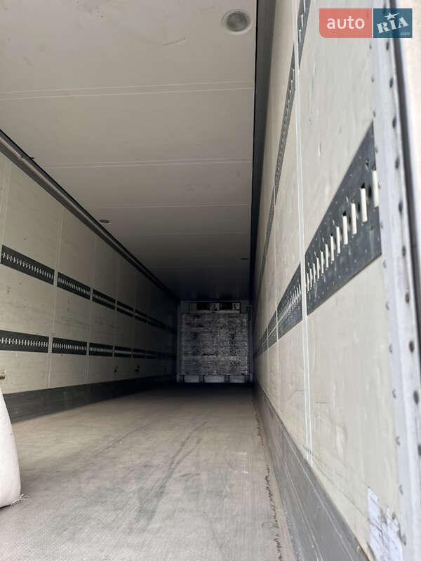 Рефрижератор напівпричіп Schmitz Cargobull SAF 2005 в Хмельницькому