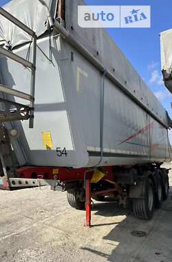 Самоскид напівпричіп Schmitz Cargobull SAF 2013 в Сарнах