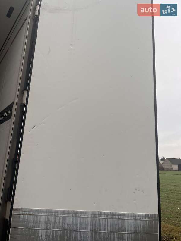 Рефрижератор полуприцеп Schmitz Cargobull SAF 2014 в Коломые