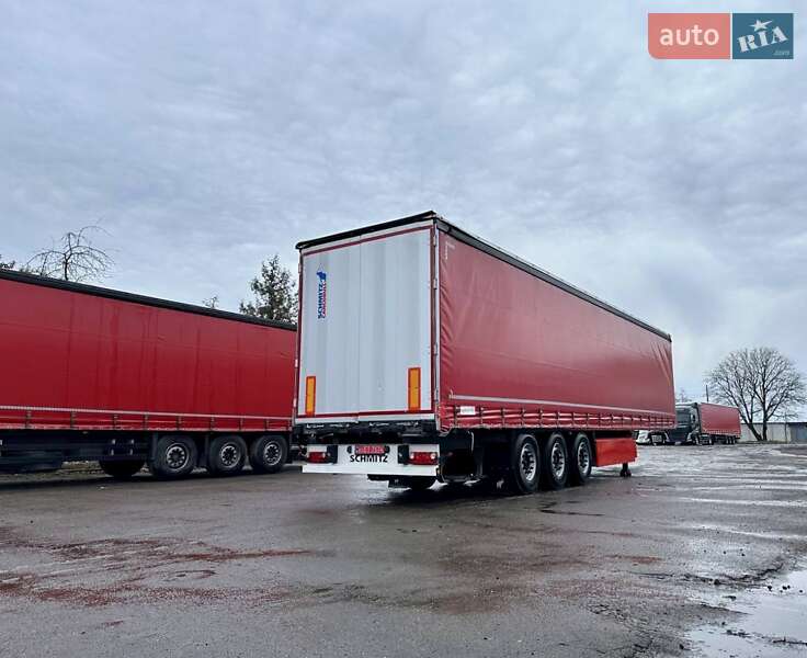 Тентований борт (штора) - напівпричіп Schmitz Cargobull SAF 2012 в Дубні