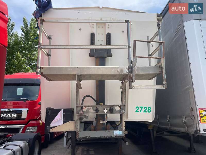 Самосвал полуприцеп Schmitz Cargobull SAF 2008 в Виннице