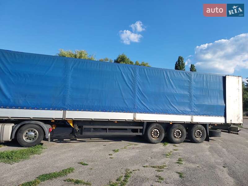 Тентований борт (штора) - напівпричіп Schmitz Cargobull SAF 2005 в Березані