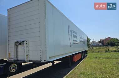 Изотермическая будка Schmitz Cargobull SAF 2011 в 