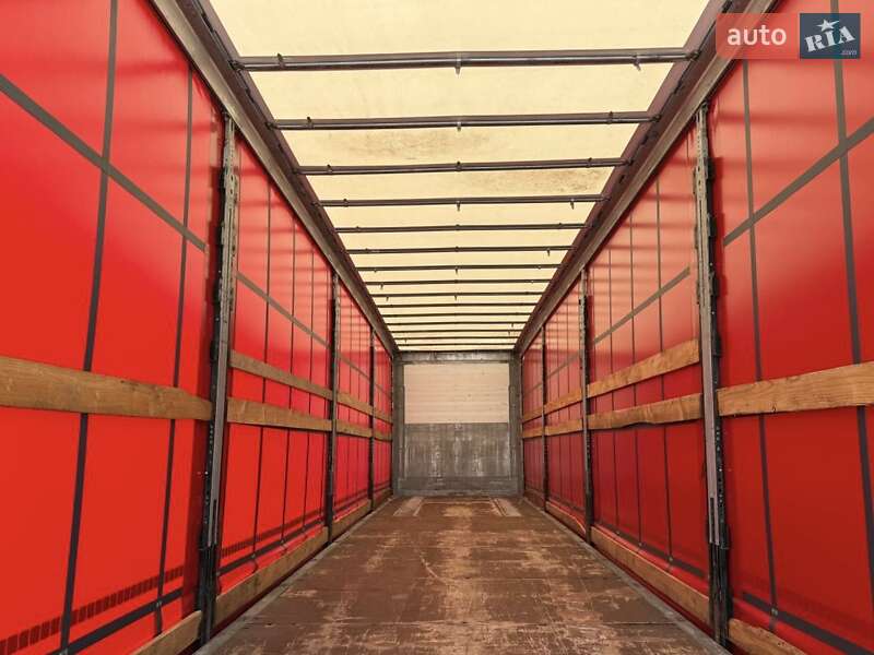 Тентованный борт (штора) - полуприцеп Schmitz Cargobull SAF 2017 в Дубно