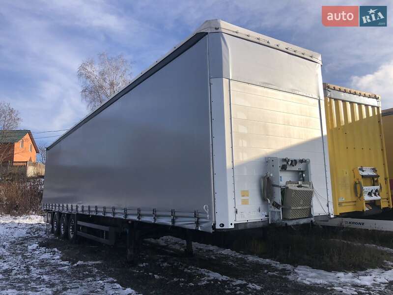 Тентований борт (штора) - напівпричіп Schmitz Cargobull SAF 2013 в Вінниці