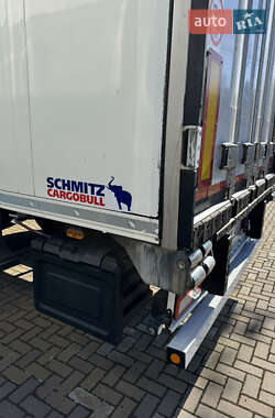 Рефрижератор полуприцеп Schmitz Cargobull SAF 2013 в 