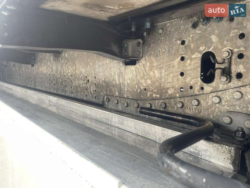 Тентованный борт (штора) - полуприцеп Schmitz Cargobull SAF 2015 в Виннице фото 27 Тентованный борт (штора) - полуприцеп Schmitz Cargobull SAF 2015 в Виннице