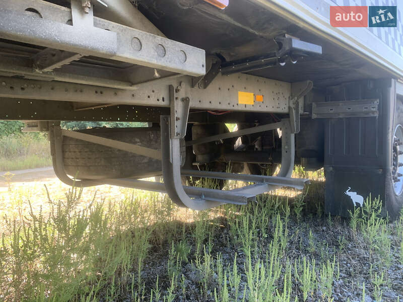 Рефрижератор напівпричіп Schmitz Cargobull SAF 2012 в Вінниці