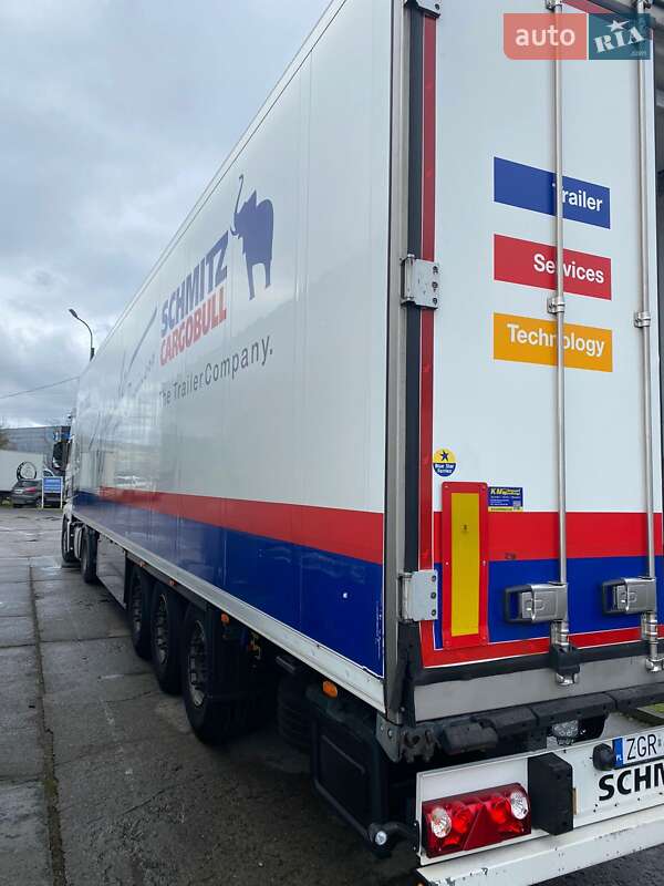 Рефрижератор полуприцеп Schmitz Cargobull SB 2015 в Львове