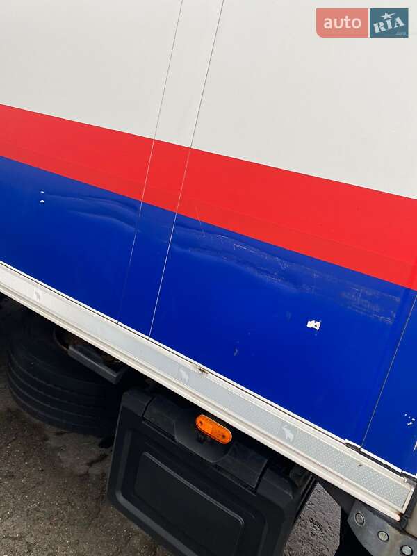 Рефрижератор полуприцеп Schmitz Cargobull SB 2015 в Львове