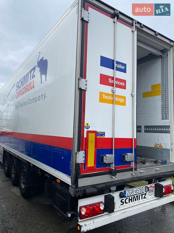 Рефрижератор полуприцеп Schmitz Cargobull SB 2015 в Львове