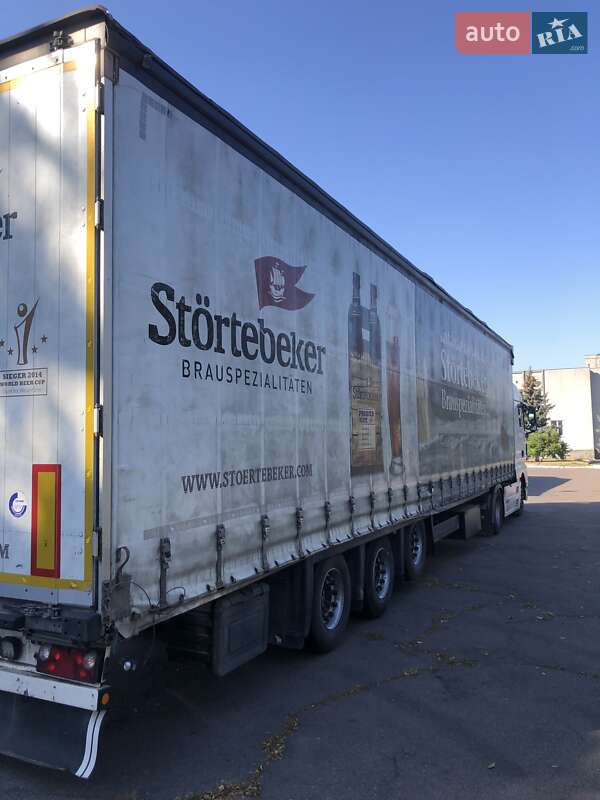 Тентований борт (штора) - напівпричіп Schmitz Cargobull SCB S3B 2016 в Рівному