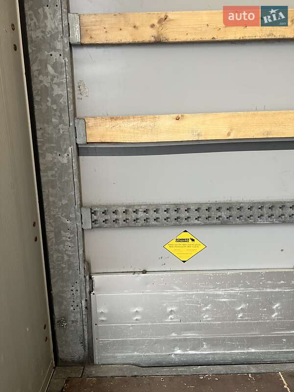 Тентованный борт (штора) - полуприцеп Schmitz Cargobull SCB S3B 2016 в Виннице фото 11 Тентованный борт (штора) - полуприцеп Schmitz Cargobull SCB S3B 2016 в Виннице