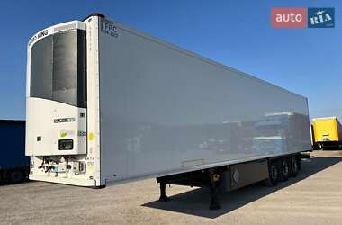 Рефрижератор полуприцеп Schmitz Cargobull SCB S3B 2016 в Черновцах