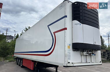 Рефрижератор напівпричіп Schmitz Cargobull SCB S3B 2013 в Києві