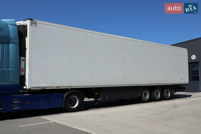 Рефрижератор полуприцеп Schmitz Cargobull SCB S3B 2015 в 