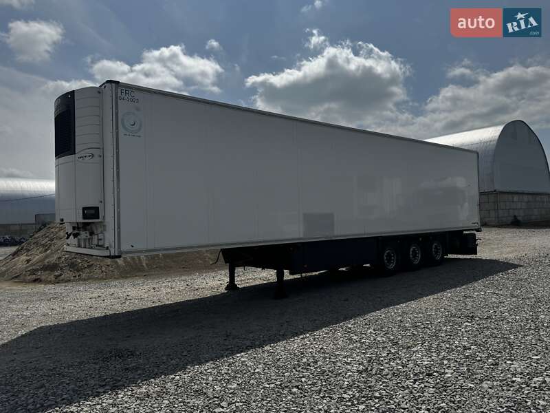 Рефрижератор полуприцеп Schmitz Cargobull SCB S3B 2013 в 