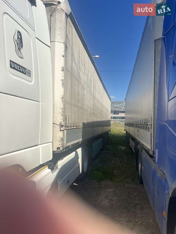 Тентованный борт (штора) - полуприцеп Schmitz Cargobull SCB S3B 2011 в Львове