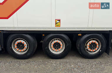 Рефрижератор напівпричіп Schmitz Cargobull SCB S3B 2013 в 