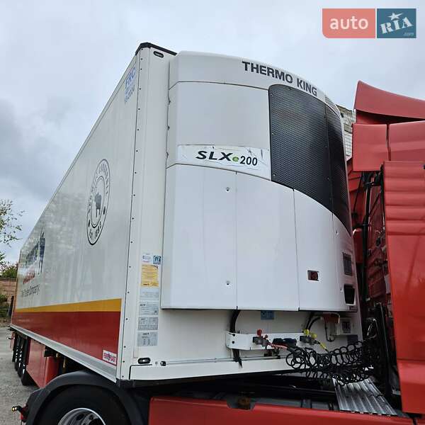 Рефрижератор полуприцеп Schmitz Cargobull SCB S3B 2013 в Кривом Роге