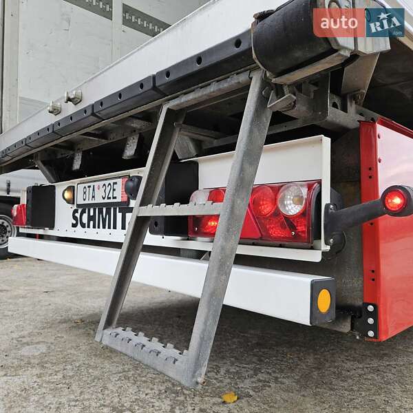 Рефрижератор полуприцеп Schmitz Cargobull SCB S3B 2013 в Кривом Роге