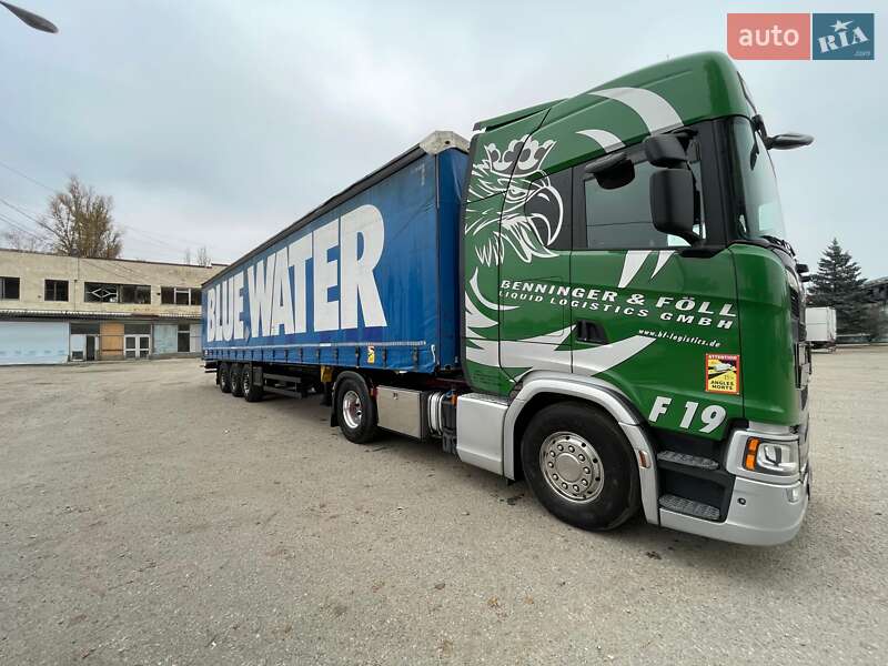 Тентований борт (штора) - напівпричіп Schmitz Cargobull SCB S3B 2015 в Запоріжжі