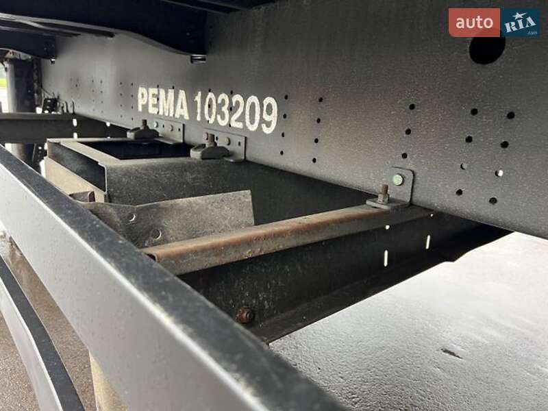 Тентований борт (штора) - напівпричіп Schmitz Cargobull SCB S3B 2015 в Запоріжжі