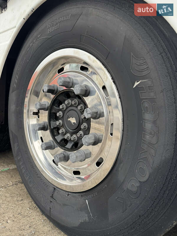 Рефрижератор напівпричіп Schmitz Cargobull SCB S3B 2017 в Києві