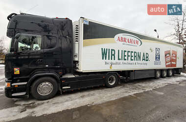 Рефрижератор полуприцеп Schmitz Cargobull SCB S3B 2016 в Ивано-Франковске