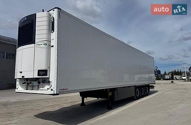 Рефрижератор полуприцеп Schmitz Cargobull SCB S3B 2015 в Тернополе