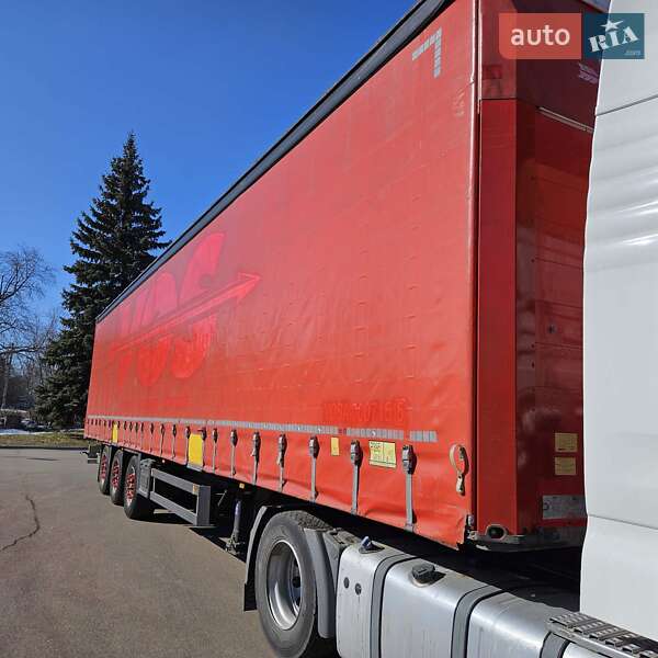 Тентований борт (штора) - напівпричіп Schmitz Cargobull SCB S3T 2015 в Кривому Розі
