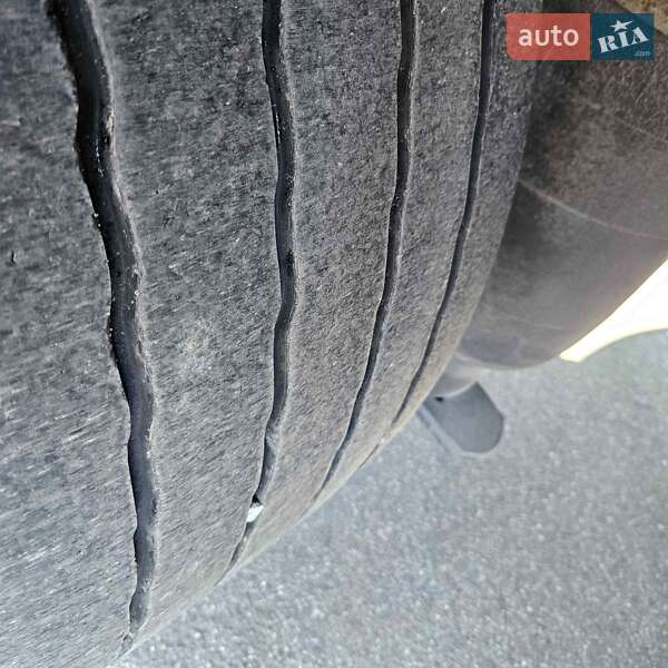 Тентований борт (штора) - напівпричіп Schmitz Cargobull SCB S3T 2015 в Кривому Розі