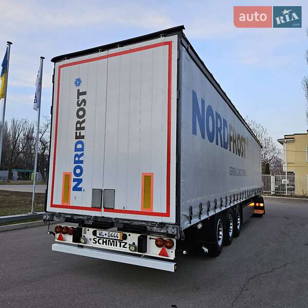 Тентований борт (штора) - напівпричіп Schmitz Cargobull SCB S3T 2015 в Кривому Розі