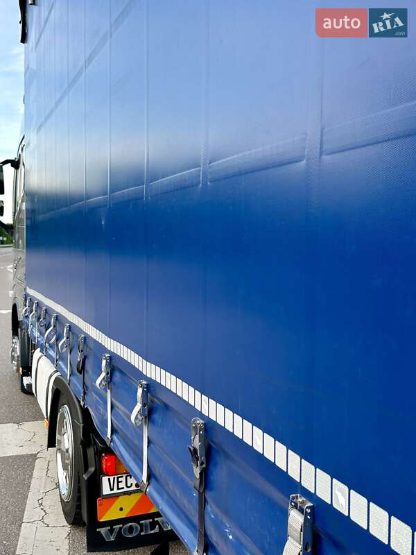 Тентований борт (штора) - напівпричіп Schmitz Cargobull SCB S3T 2016 в Бродах фото 15 Тентований борт (штора) - напівпричіп Schmitz Cargobull SCB S3T 2016 в Бродах