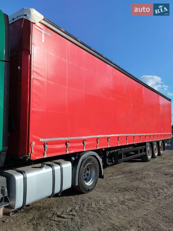 Тентований борт (штора) - напівпричіп Schmitz Cargobull SCB S3T 2016 в Шептицькому