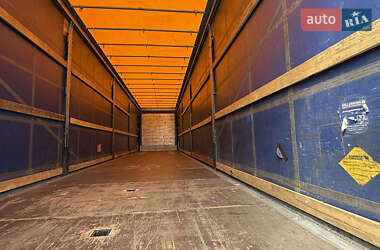 Бортовой полуприцеп Schmitz Cargobull SCB S3T 2015 в 