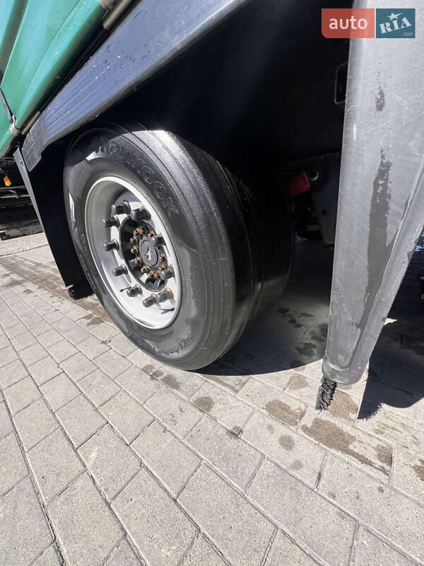 Тентований борт (штора) - напівпричіп Schmitz Cargobull SCB S3T 2016 в Тячеві