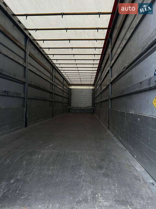 Тентованный борт (штора) - полуприцеп Schmitz Cargobull SCB S3T 2016 в Ровно