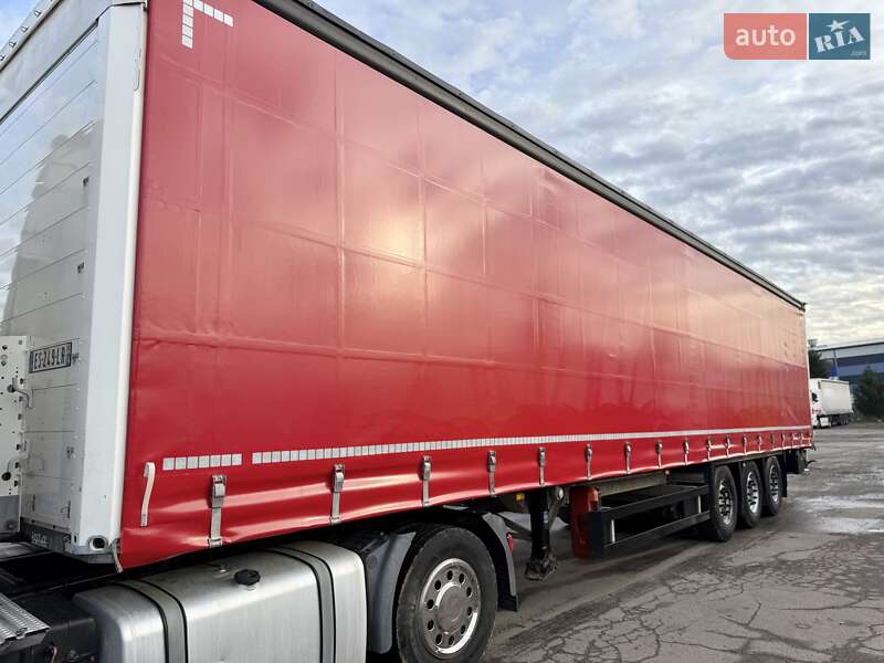 Тентований борт (штора) - напівпричіп Schmitz Cargobull SCB S3T 2017 в Рівному