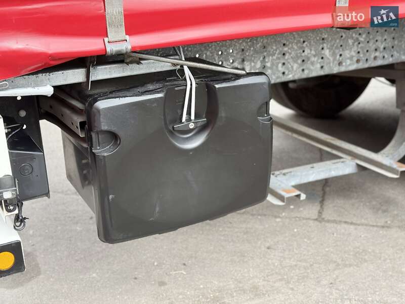 Тентованный борт (штора) - полуприцеп Schmitz Cargobull SCB S3T 2017 в Ровно