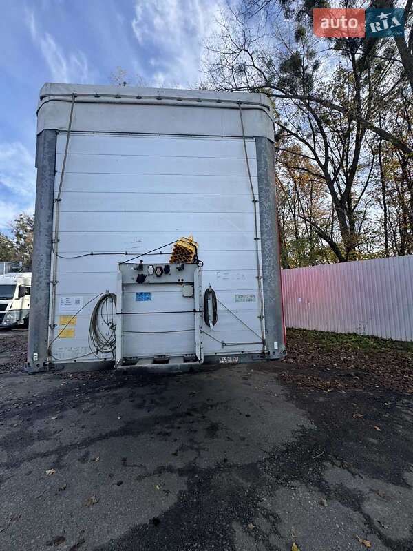 Тентованный борт (штора) - полуприцеп Schmitz Cargobull SCB S3T 2016 в Буче