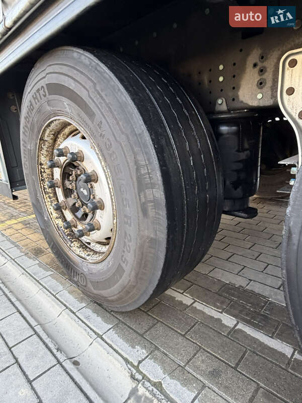 Тентованный борт (штора) - полуприцеп Schmitz Cargobull SCB S3T 2015 в Тячеве