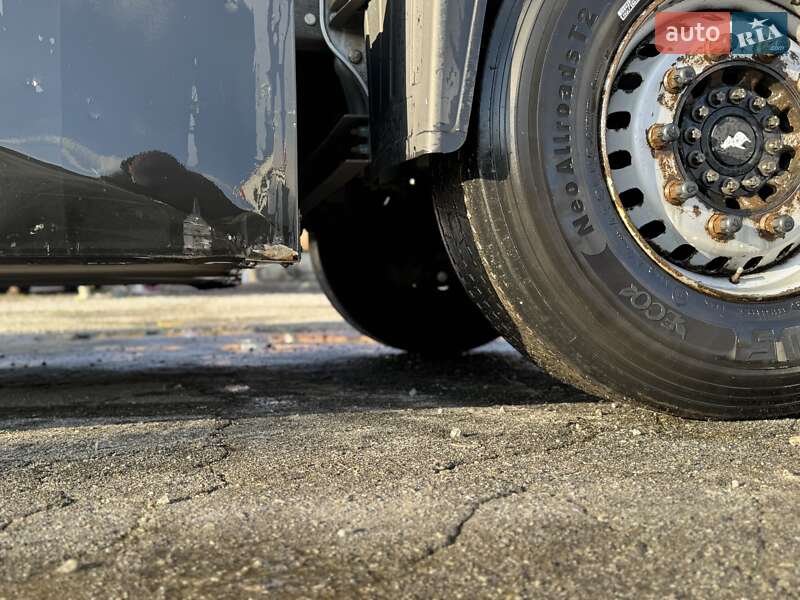 Тентований борт (штора) - напівпричіп Schmitz Cargobull SCB S3T 2015 в Житомирі