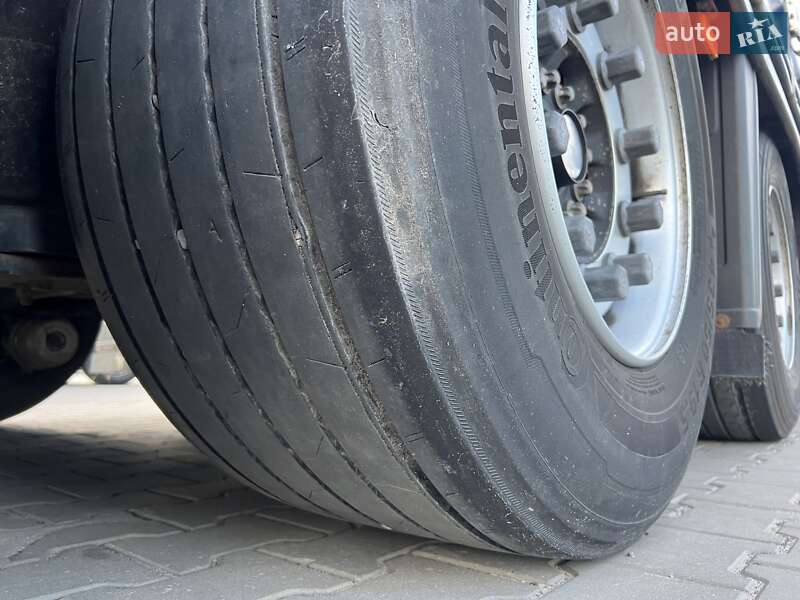 Тентований борт (штора) - напівпричіп Schmitz Cargobull SCB S3T 2017 в Луцьку