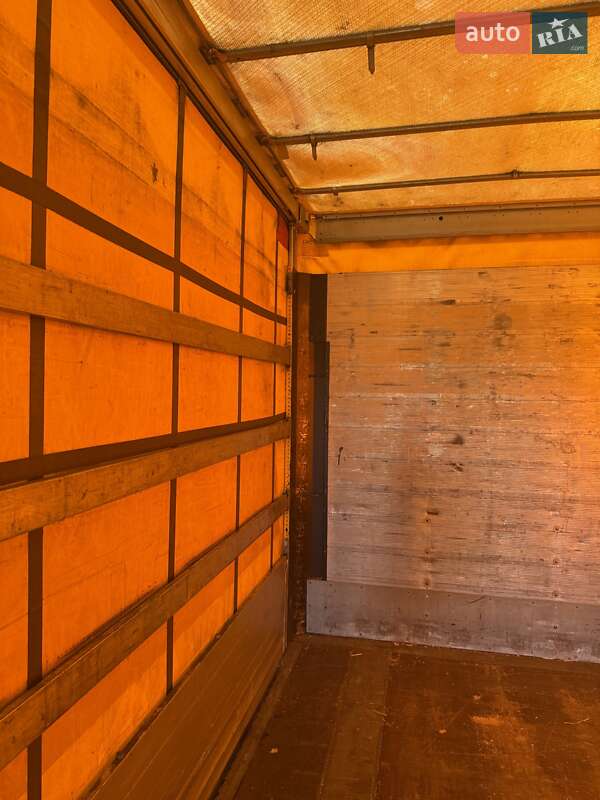 Тентованный борт (штора) - полуприцеп Schmitz Cargobull SCB S3T 2016 в Черновцах