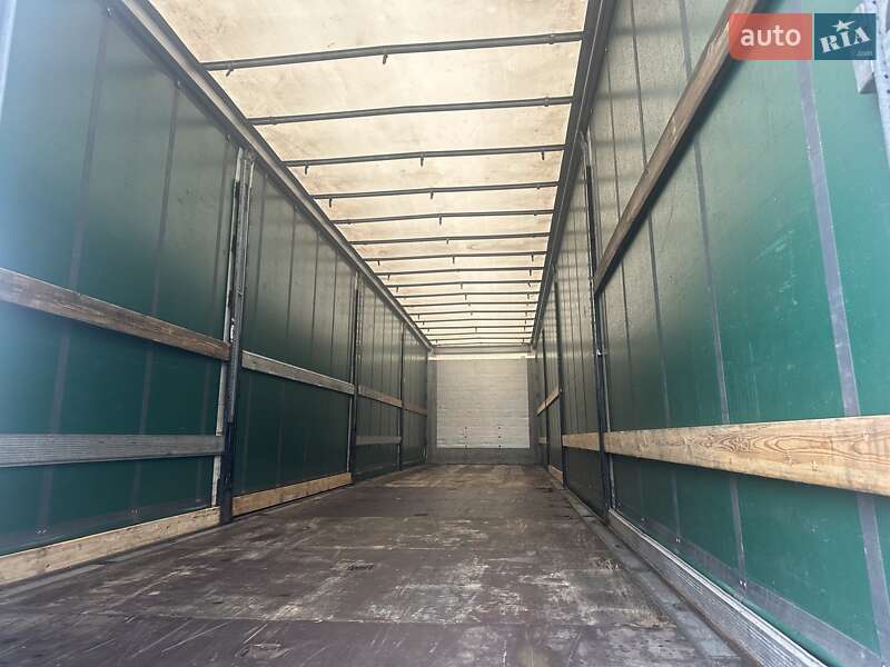 Тентованный борт (штора) - полуприцеп Schmitz Cargobull SCB S3T 2013 в Калуше фото 10 Тентованный борт (штора) - полуприцеп Schmitz Cargobull SCB S3T 2013 в Калуше