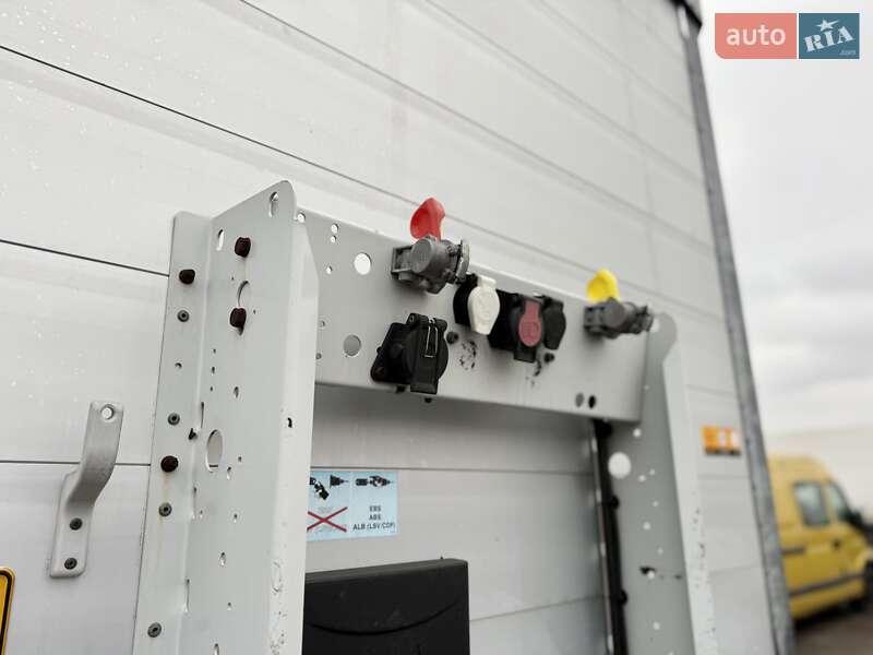 Тентований борт (штора) - напівпричіп Schmitz Cargobull SCB S3T 2014 в Рівному фото 4 Тентований борт (штора) - напівпричіп Schmitz Cargobull SCB S3T 2014 в Рівному