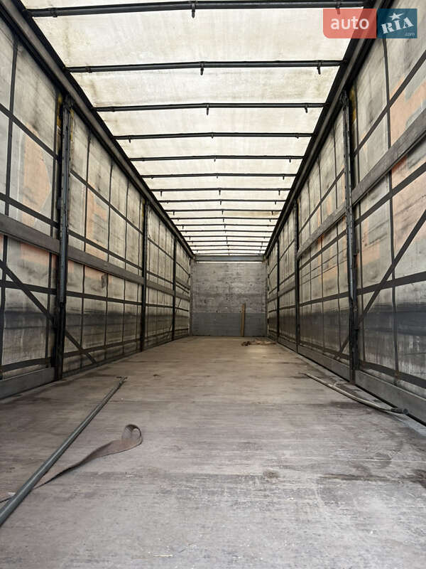 Тентований борт (штора) - напівпричіп Schmitz Cargobull SCB S3T 2012 в Києві